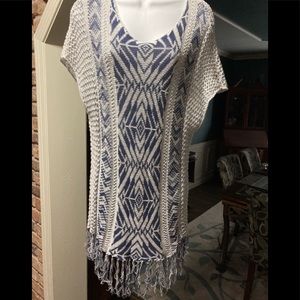 Vintage America Blues Aztec blue and beige fringe top size small